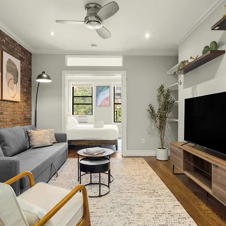 Stylish Stay in Trendy East Village